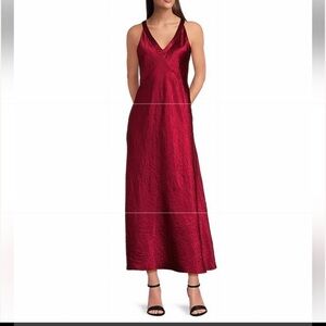 NWT Eileen Fisher Textured Satin V-Neck Sleeveless Midi Dress